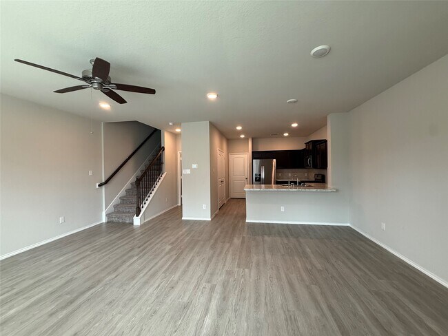 Building Photo - 15850 Perthshire Creek Dr