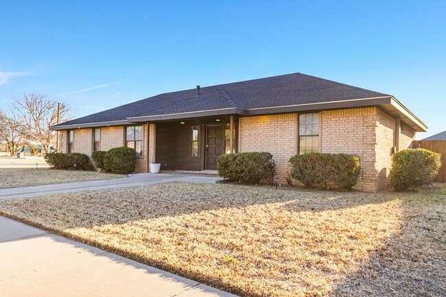 Foto del edificio - 3701 Oakmont Dr