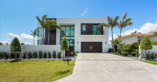 Foto del edificio - 718 SE 7th St