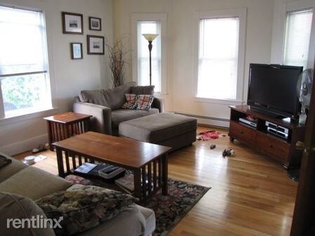 Building Photo - 2 br, 1.5 bath Apartment - 46 Cook St