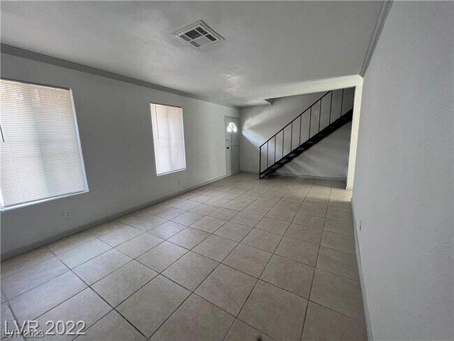 Foto del edificio - 3911 Torsby Pl
