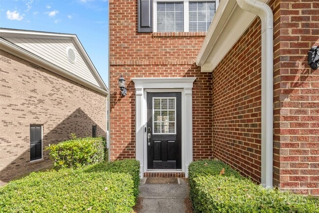 Building Photo - 15627 Canmore Street