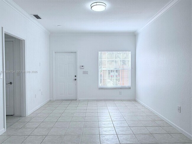 Building Photo - 792 NW 170th Terrace