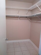 Building Photo - 1830 Maravilla Ave