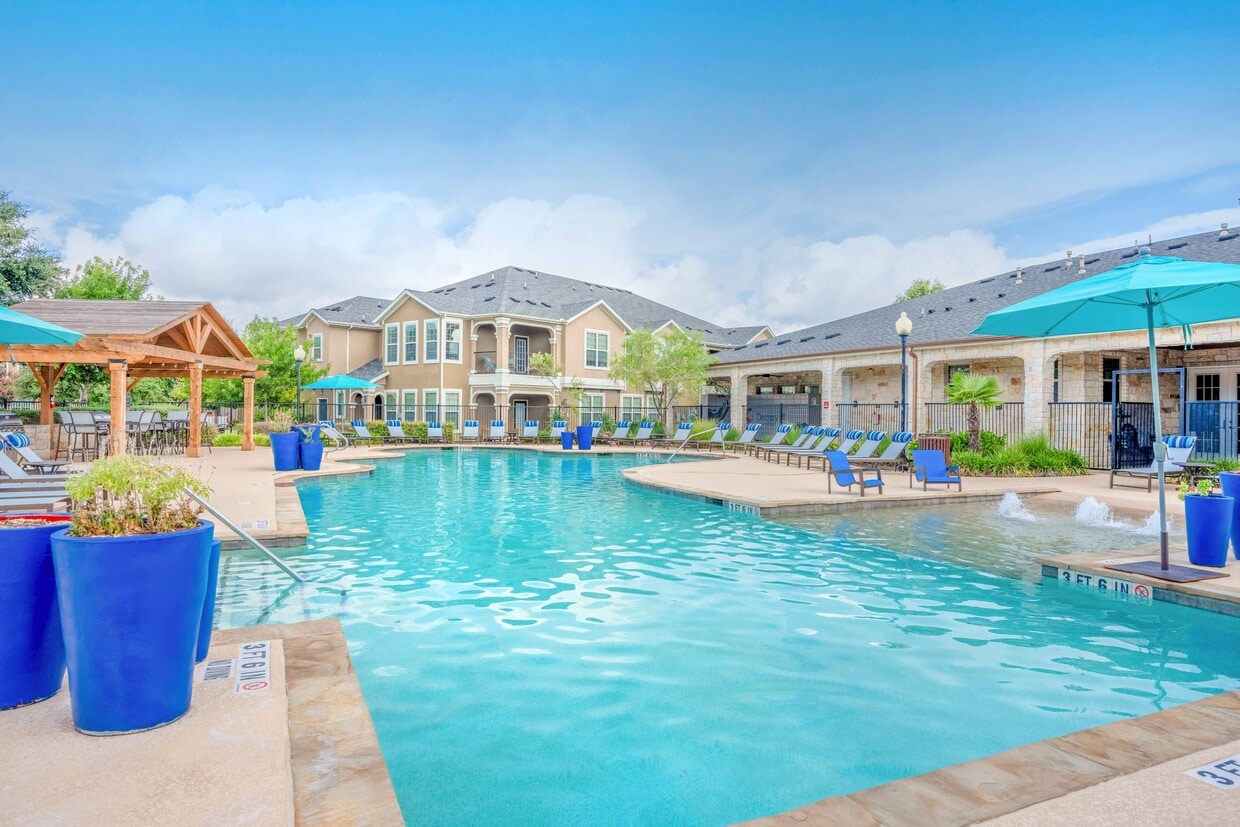 Century Stone Hill South Apartments in Pflugerville, TX