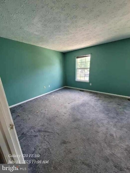 Foto del edificio - 7432 Shady Glen Terrace
