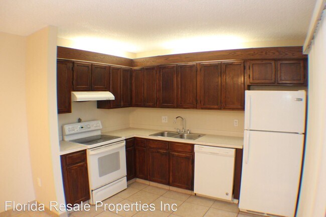 Foto del edificio - 2 br, 2 bath House - 5216 Cedarbend Dr #3