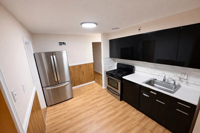 Foto del edificio - 1295 Chambers Rd