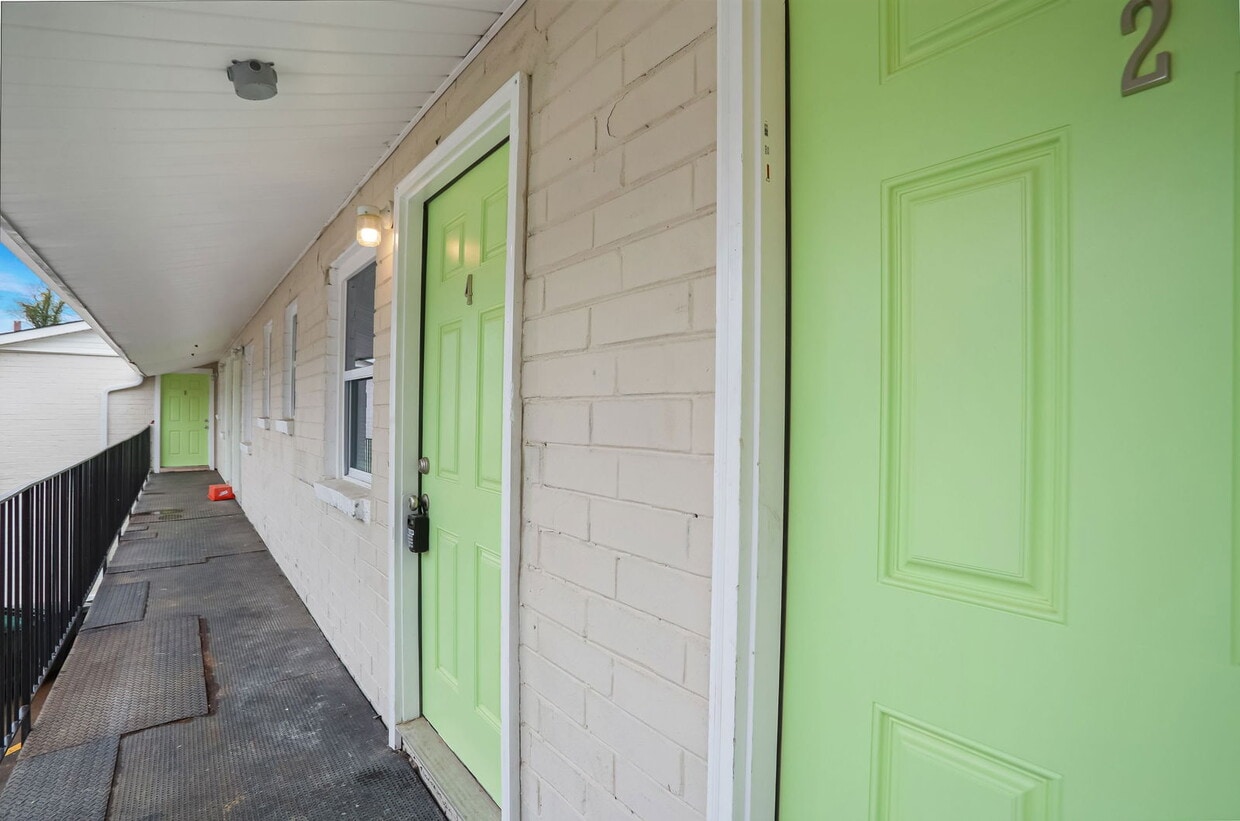 Photo - 615 Oliver Street Northwest