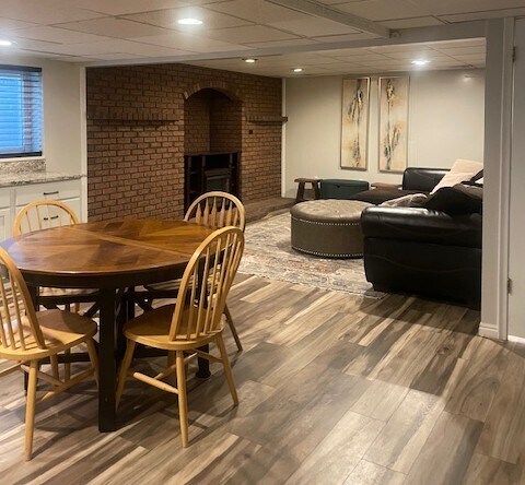 Sala de estar/cocina - 2484 W Candy Crest Cir