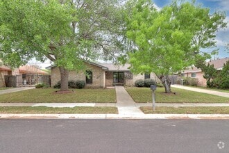 Building Photo - 3121 Seafoam Dr