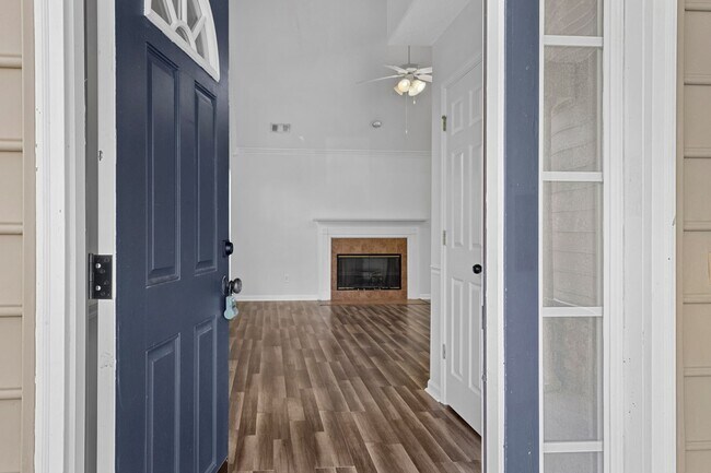 Building Photo - 75 Oak Ridge Cir