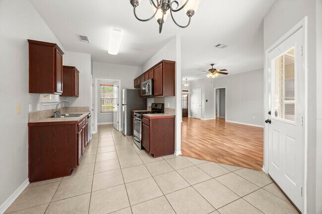 Foto del edificio - 48317 Fox Hollow Blvd
