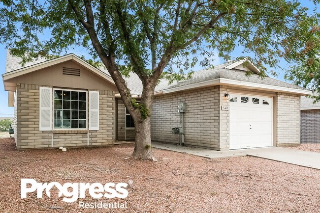 Building Photo - 4755 Loma Del Rey Cir
