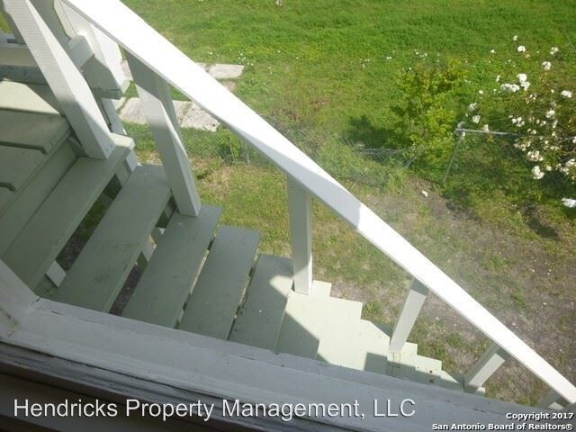 Building Photo - 812-816 Hays St