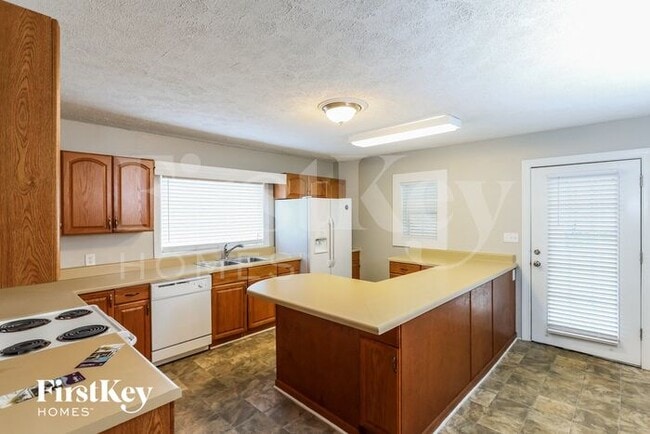 Foto del edificio - 3305 Lakeland Rd