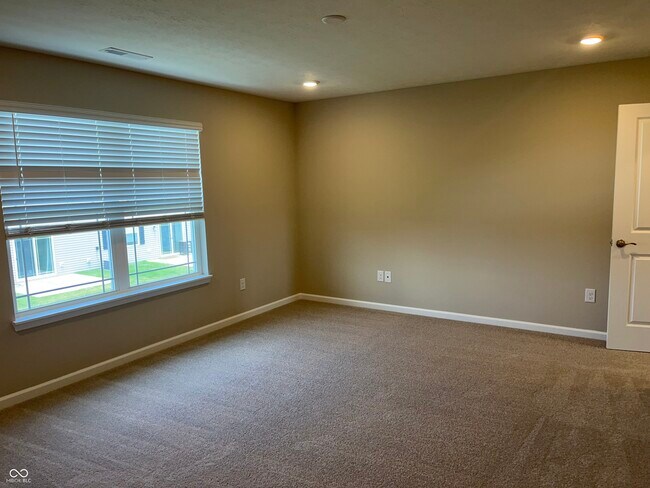 Building Photo - 6414 Yuma Ct