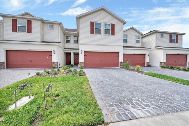Photo - 11532 Woodleaf Dr Townhome