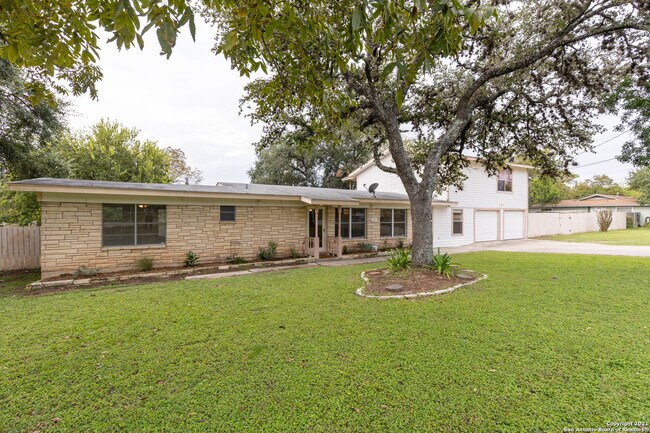 Foto del edificio - 224 Shadyview Dr