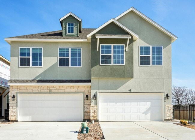 Building Photo - The Reserve at Red Oak