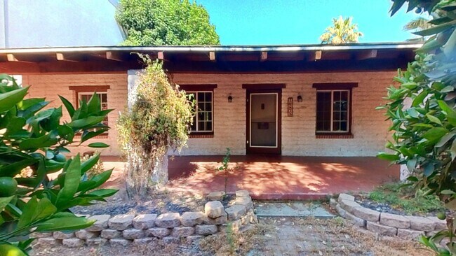 Building Photo - 10815 Nevada St (Nevada Units)