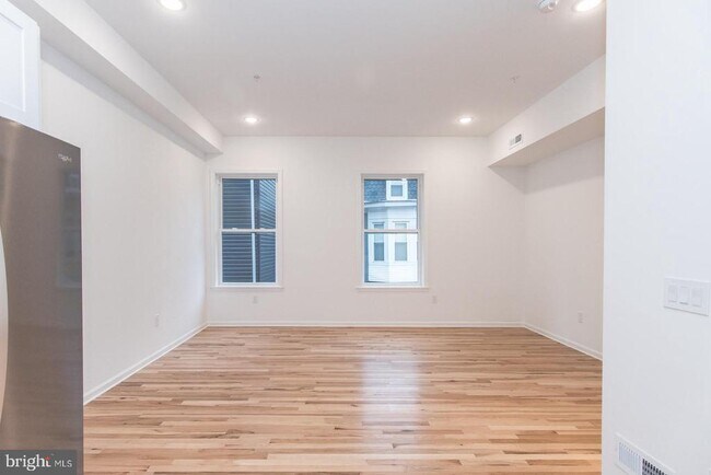 Foto del edificio - 315 N Preston St