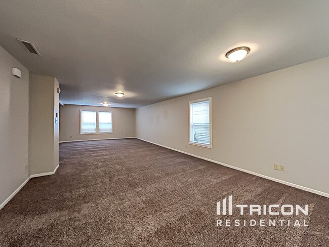 Building Photo - 7838 Rose Ln