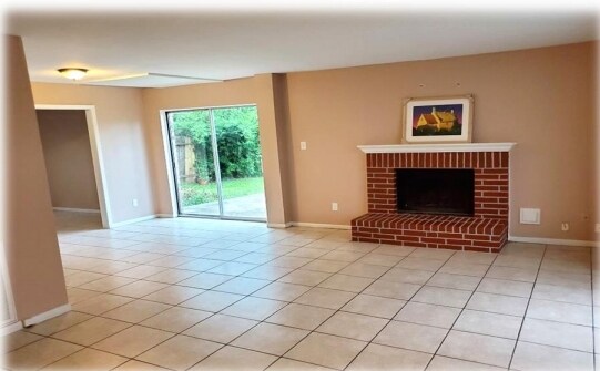 Interior Photo - Carousel Lane Townhomes