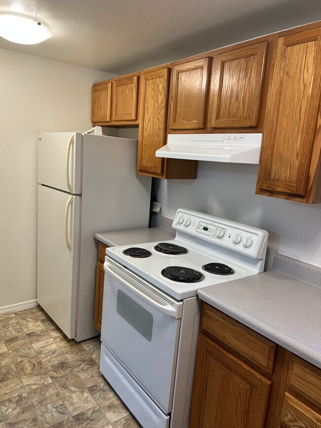 Building Photo - 2280 W Success Dr