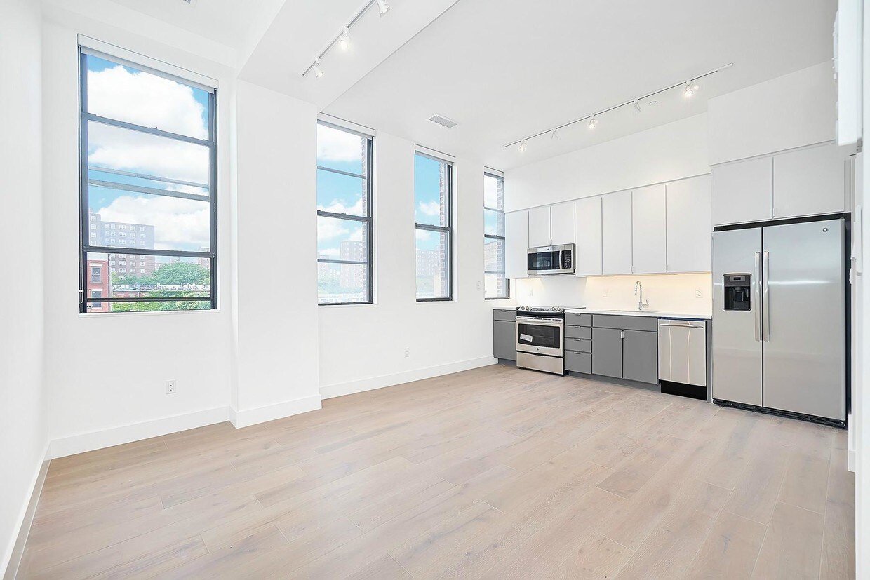 Foto principal - 271 W 125th St