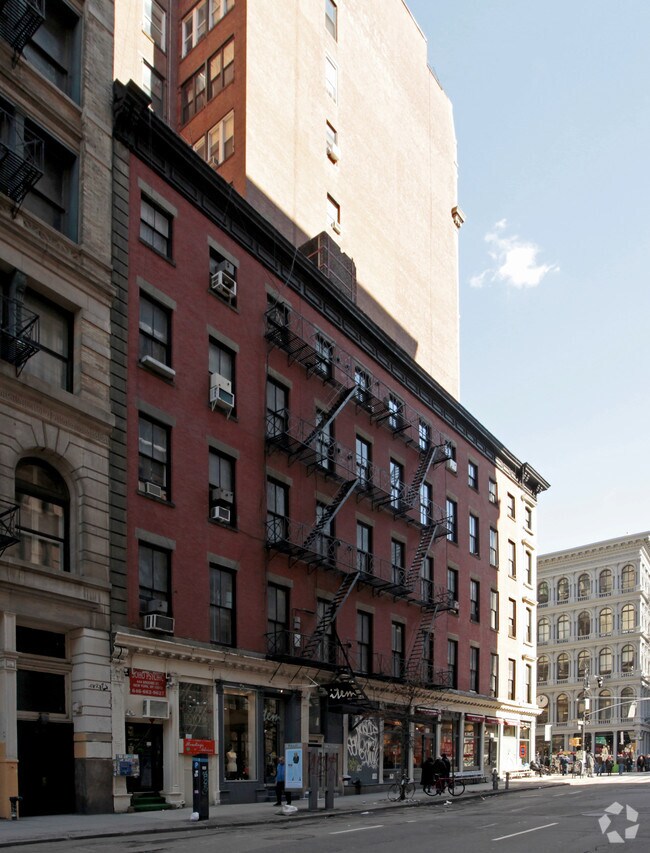 Foto del edificio - 489 Broadway