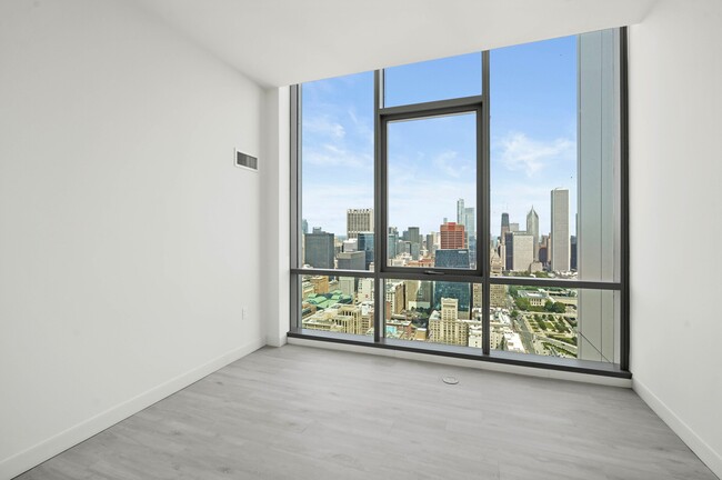 Building Photo - 816 S Michigan Ave