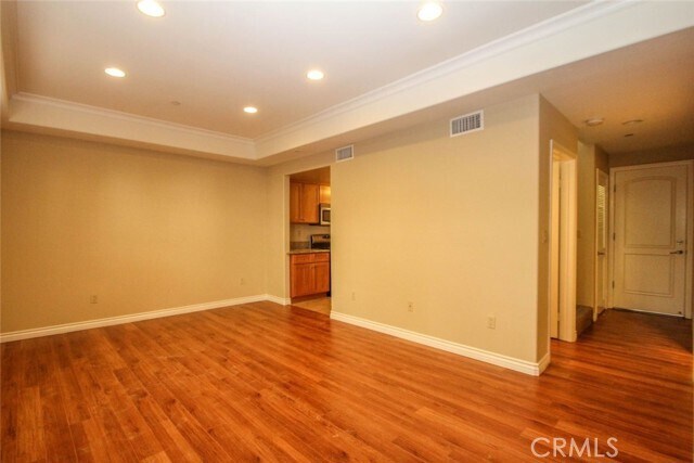 Foto del edificio - 719 E Providencia Ave