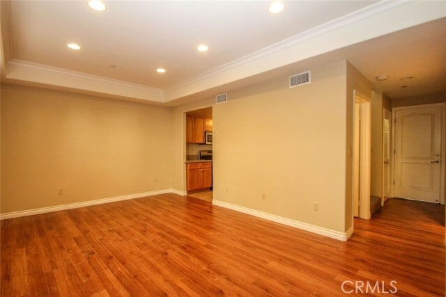 Building Photo - 719 E Providencia Ave