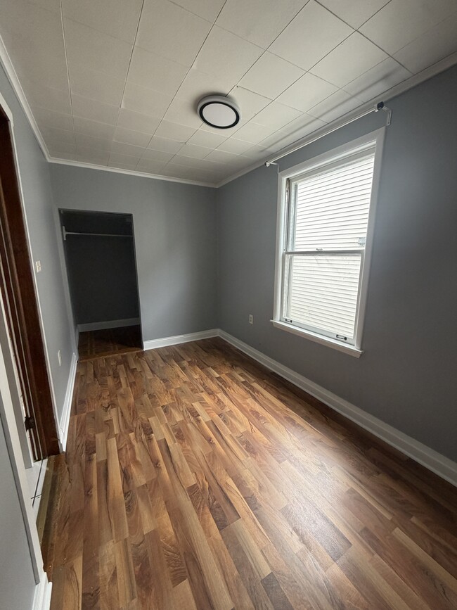Building Photo - 2828 N Christiana Ave