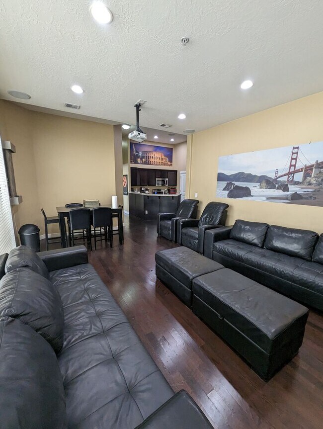 Building Photo - 4276 SOUTH MAIN ST.: Your Gateway to Moder...