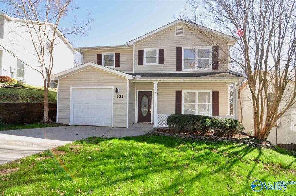 526 Farmingdale Rd SE, Huntsville, AL 35803 House Rental in