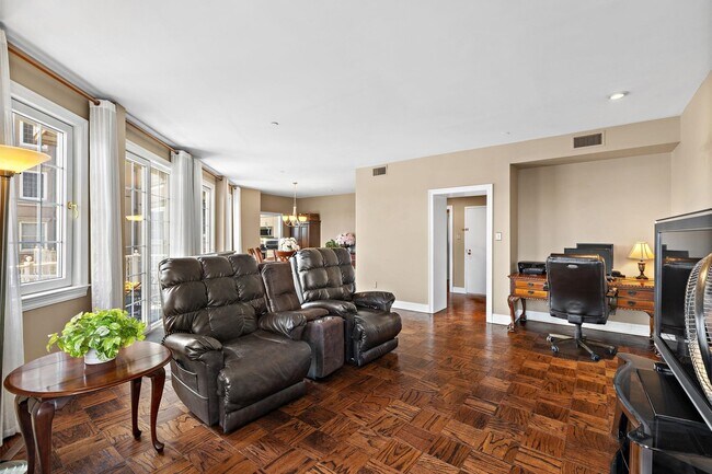 Foto del edificio - 205 Shearwater Ct W