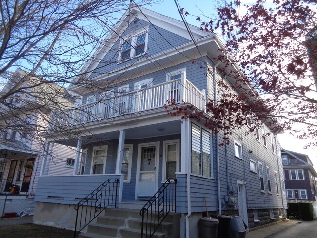 Building Photo - 66 Magnolia St
