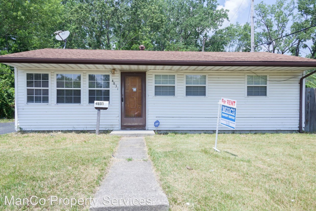 Primary Photo - 3 br, 1 bath House - 4831 Live Oak Dr