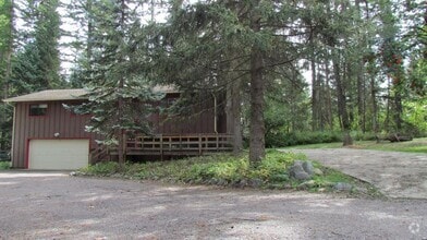 Building Photo - 215 Emerald Dr
