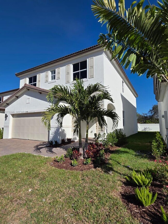 Foto del edificio - 2741 SE 24th Ct