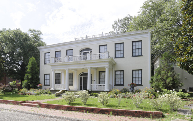 Foto del edificio - Residences at Gracie Mansion