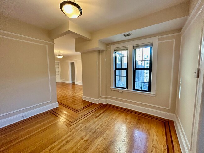 Building Photo - 1613 Harvard St NW