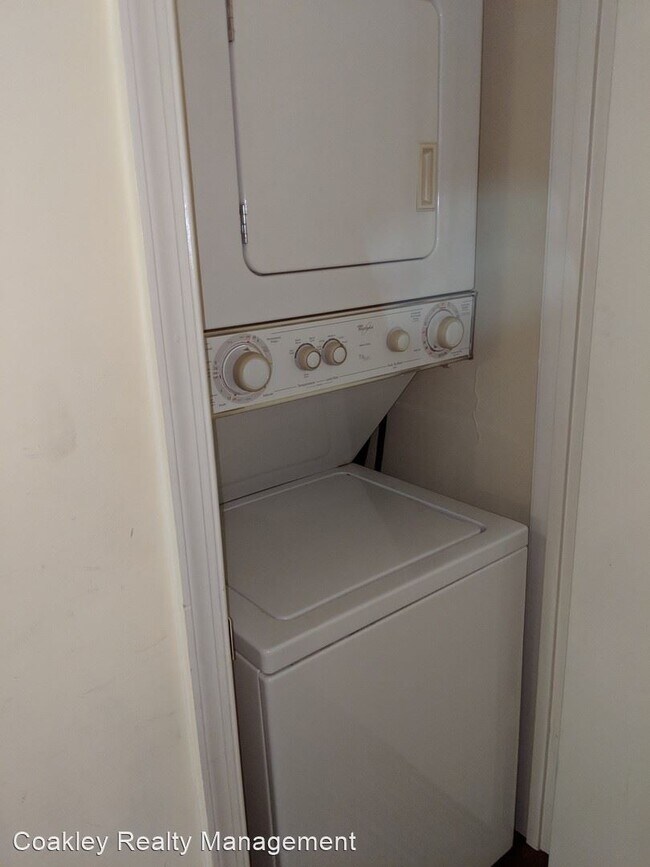 Foto del edificio - 2 br, 1 bath House - 1633 Carriage House T...