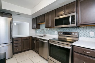 Building Photo - 1151 Carlton Ct