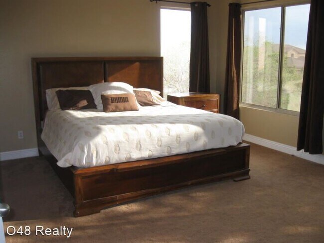 Foto del edificio - 5 br, 3.5 bath House - 993 S. Jacob St.