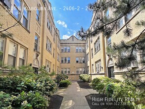 Building Photo - 2406 N Kilbourn Ave