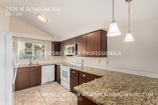 Foto del edificio - 2926 W Altadena Ave