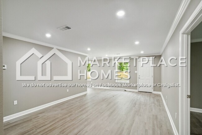 Foto del edificio - 700 W 23rd St